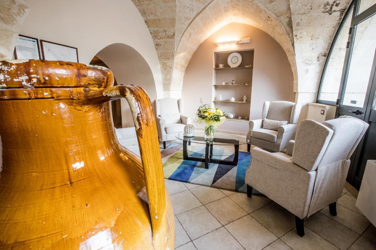 Laurito Resort & Spa Oria  Εξωτερικό φωτογραφία